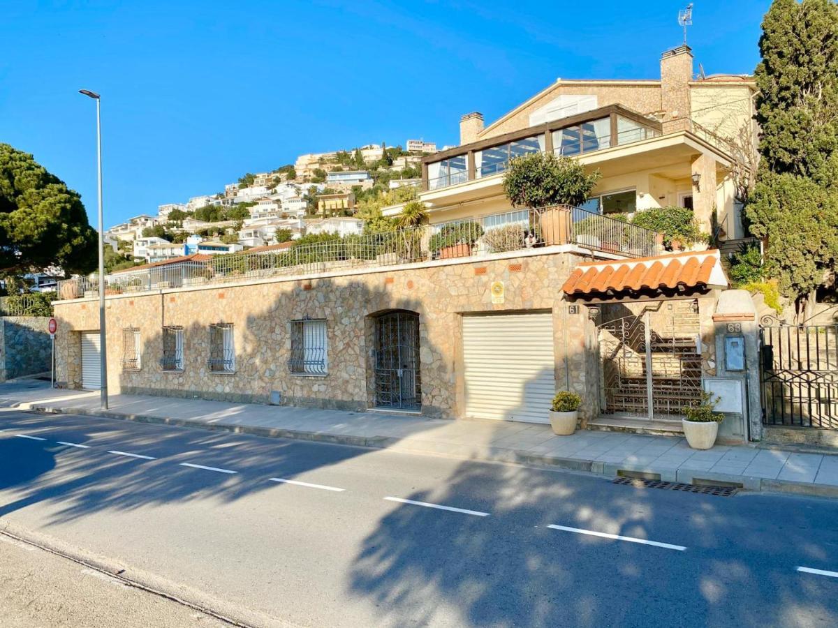 Appartement Devant La Plage Roses Eksteriør billede